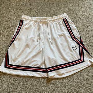 RARE! Nike Women's Swoosh Fly Crossover Basketball Shorts Size L